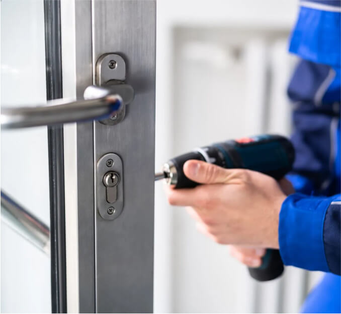 door handel and lock repair